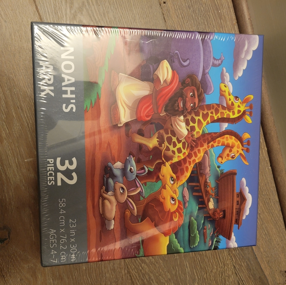 New In Box Noah's Ark Puzzle